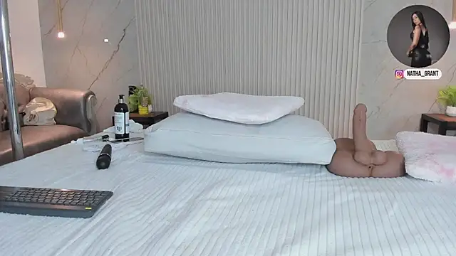 nathassa_grant - Nathassa_grant's free webcam