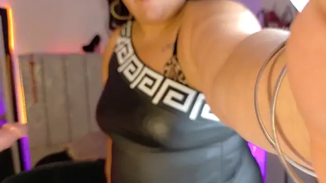 andreakinky - AndreaKinky's free webcam - UK Sex Cams