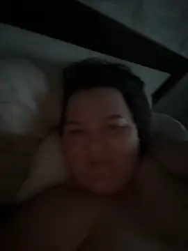 SunnyLeila2101 webcam