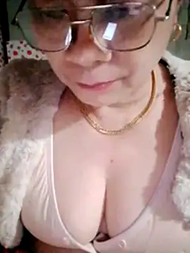 small-house123 webcam