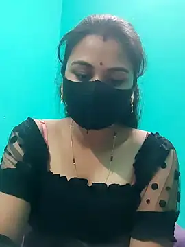 Webcam Model (DivyaBhabhi69@xh)  is live.Free join now!