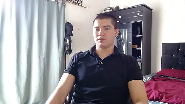 suckmydickbitch97 - Suckmydickbitch97's free webcam - UK Sex Cams