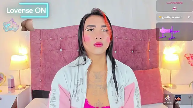 CristalSofiaHOT webcam