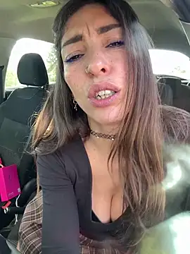 Amani_thewolf webcam