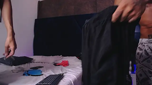 KendrickAndAlex webcam