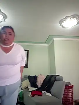 Webcam Model (curvy_diva_)  is live.Free join now!