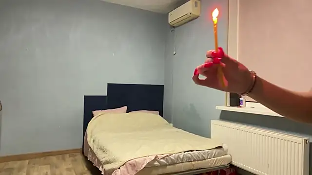 cutedina - Cutedina's free webcam