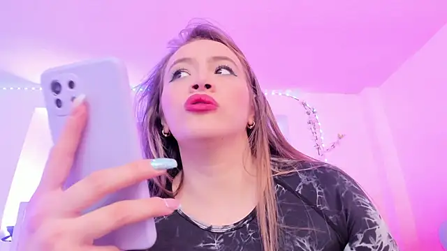 Samantaa_roberts1 webcam