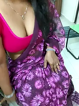 Nikitha_telugu