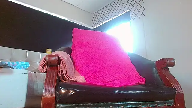 bellatrixx_69 webcam