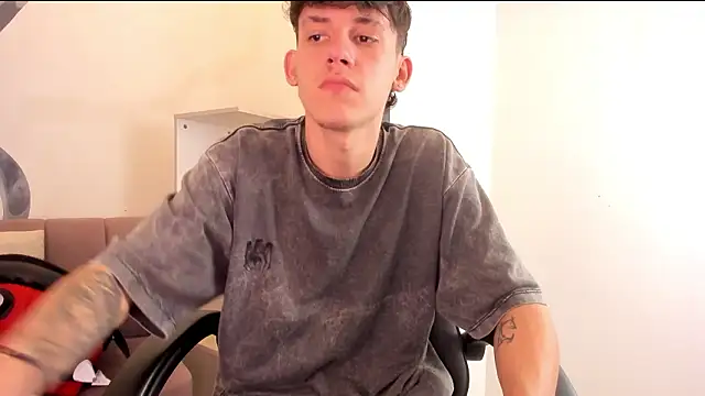 mikebenefleck_01 (M twink) - cum show