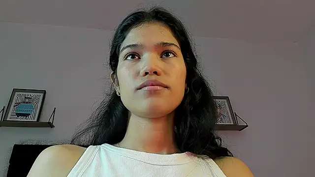 emycarver09 - Emycarver09's free webcam - UK Sex Cams