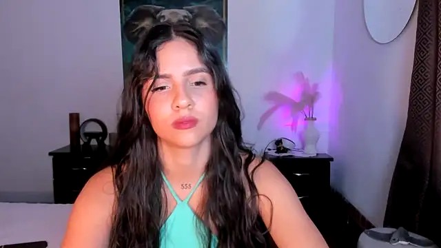 alisaa_jhons1 webcam