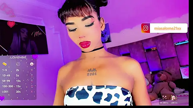 mia_castro_xx - Mia_Castro_xx's free webcam - UK Sex Cams