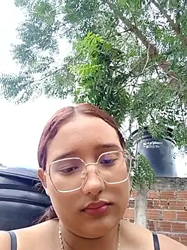 Webcam Model (young_dairy01)  is live.Free join now!