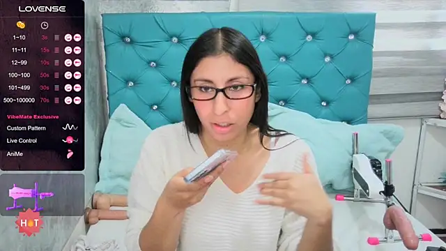 maarymoon - MAARYMOON's free webcam - UK Sex Cams