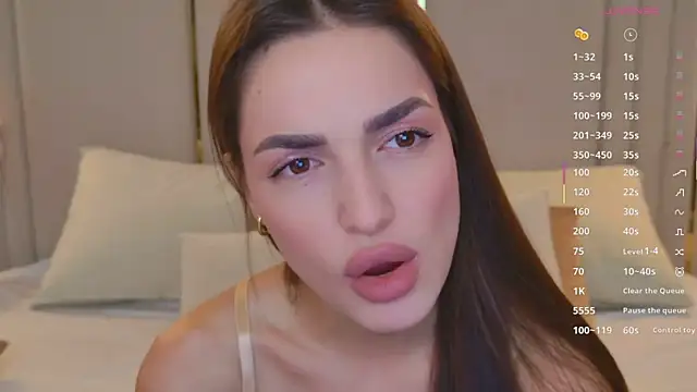 bellahalles - BellaHalles's free webcam - UK Sex Cams