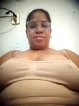 Big_ass_submissive webcam