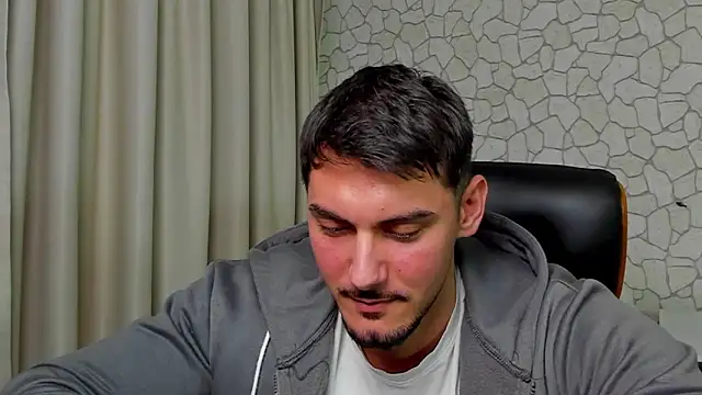 clintmasters (M young) - TRIP TO DUBAI !!