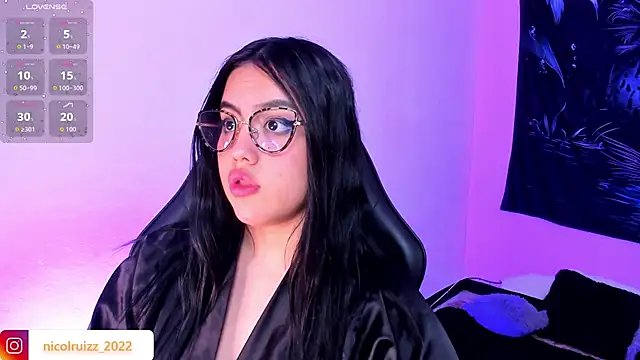 Nicolle_Ruizz webcam
