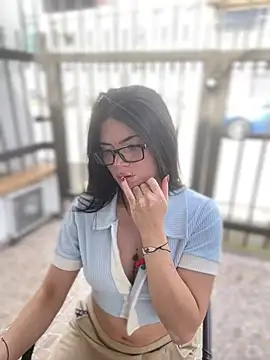 Webcam Model (PamelaJonsom_)  is live.Free join now!