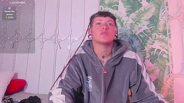 _sharlotte777 webcam