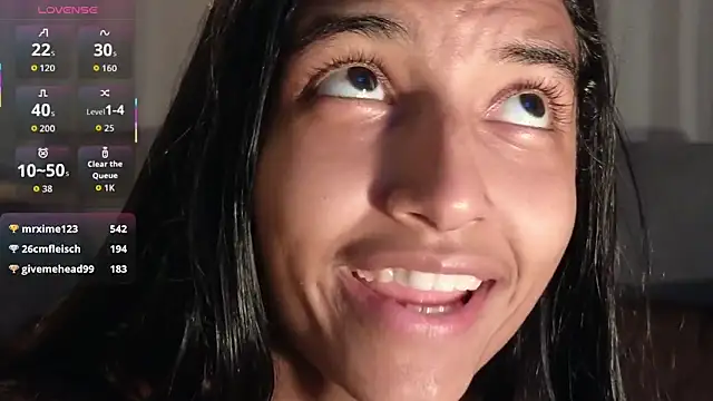 yuliethpetite - YuliethPetite's free webcam - UK Sex Cams