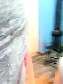 Webcam Model (jaan-step)  is live.Free join now!