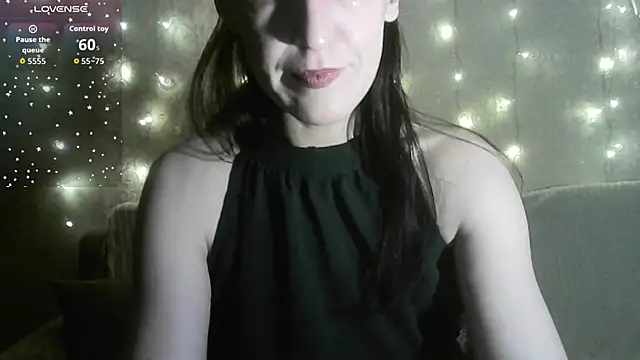 MarieODahliaS webcam