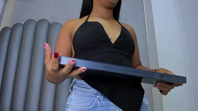 Shirleytaylor- webcam