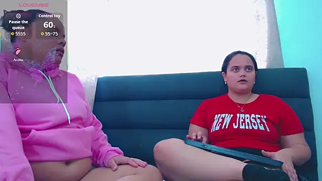 brunnette_hot webcam