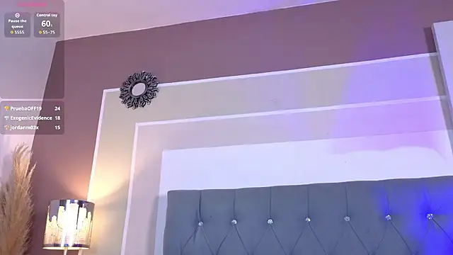 aprildreams19 webcam