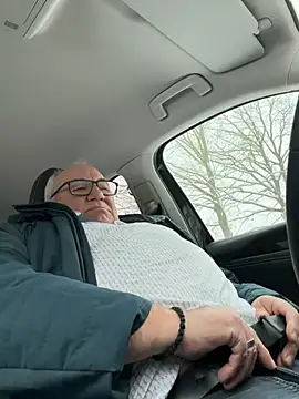 biggandybig (M grandpa) - cum @ goal