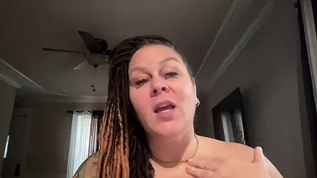 WorldsGreatestCockRater webcam