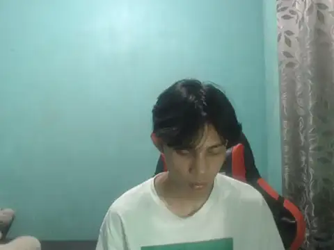 kyoshi_19 (M twink) - tip Fash dick 25 token, cum in public