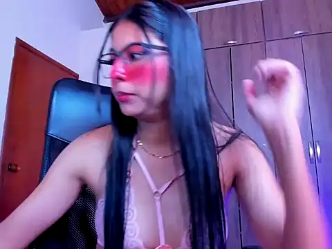 _ALLYSON18_ webcam