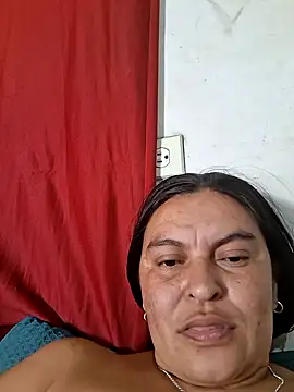 Horny-Mommy-Dirty webcam