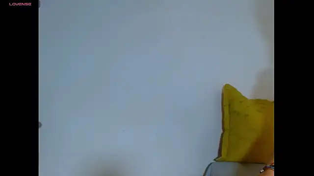 hotpussy365 (M twink) - cum public