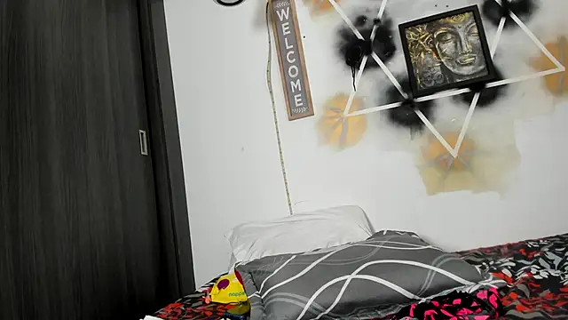 StephaniaAndRandy webcam