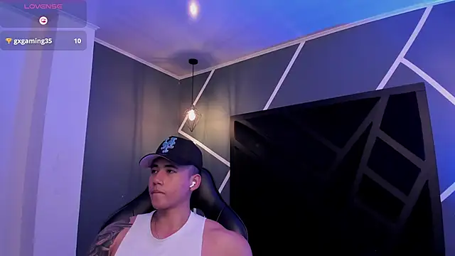 draven_marceaux (M twink) - HARD MASTURBATION AND SPIT MY DICK BABY