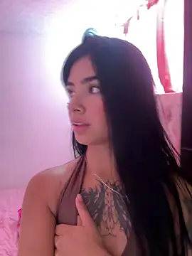 nicky_angelyc webcam