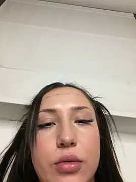 Coco-Love Live Webcam on Stripchat