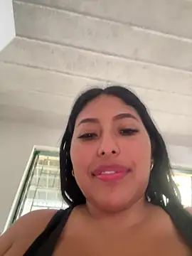 Webcam Model (emmyjhonson07)  is live.Free join now!