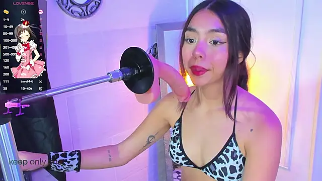 lanna_brunette webcam