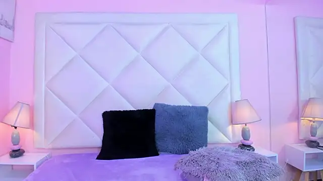 Miaa_Smithh__ webcam