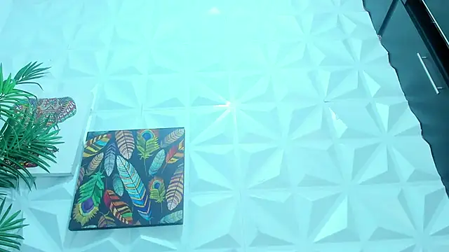 Anggie_Miller webcam