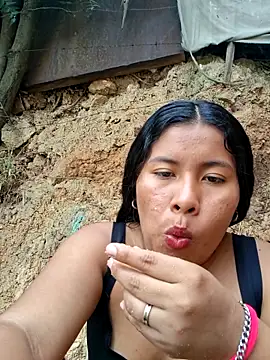 Sweet-Dirty-Storm webcam