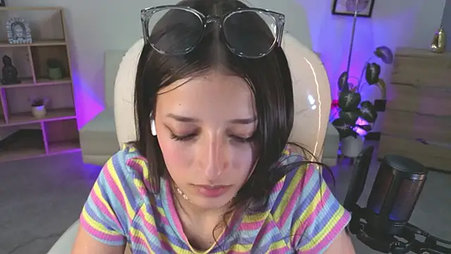 Amaia_Daniells webcam