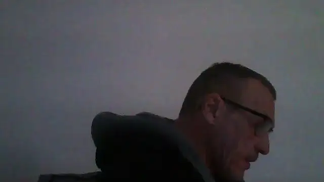 southlondonguygetsnude webcam