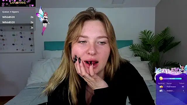 vladahotxx - VladaHotxx's free webcam